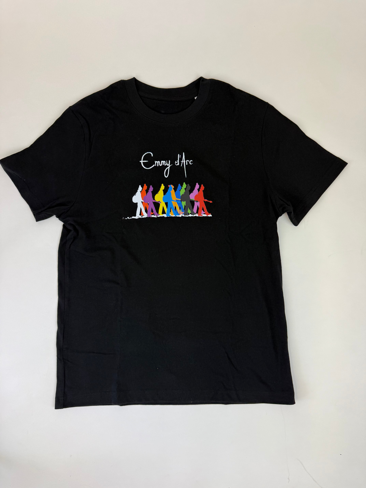 04.2 EMMY D'ARC - Walking Emmy Black Tee