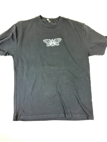 07.1  LANDMVRKS - Bee Black Tee