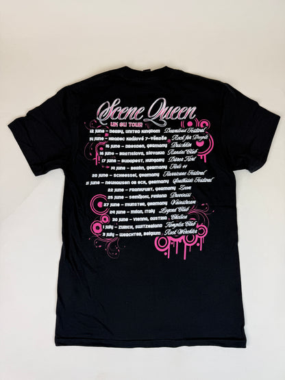 22.2 SCENE QUEEN - Women Black Tee
