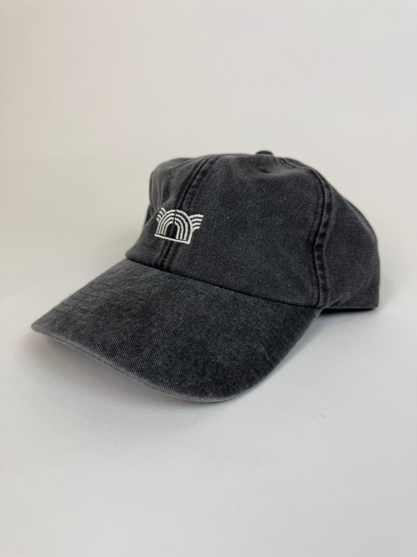 29.3 YONG YELLO - Black Cap