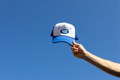 RW25 trucker cap lifestyle frontprint