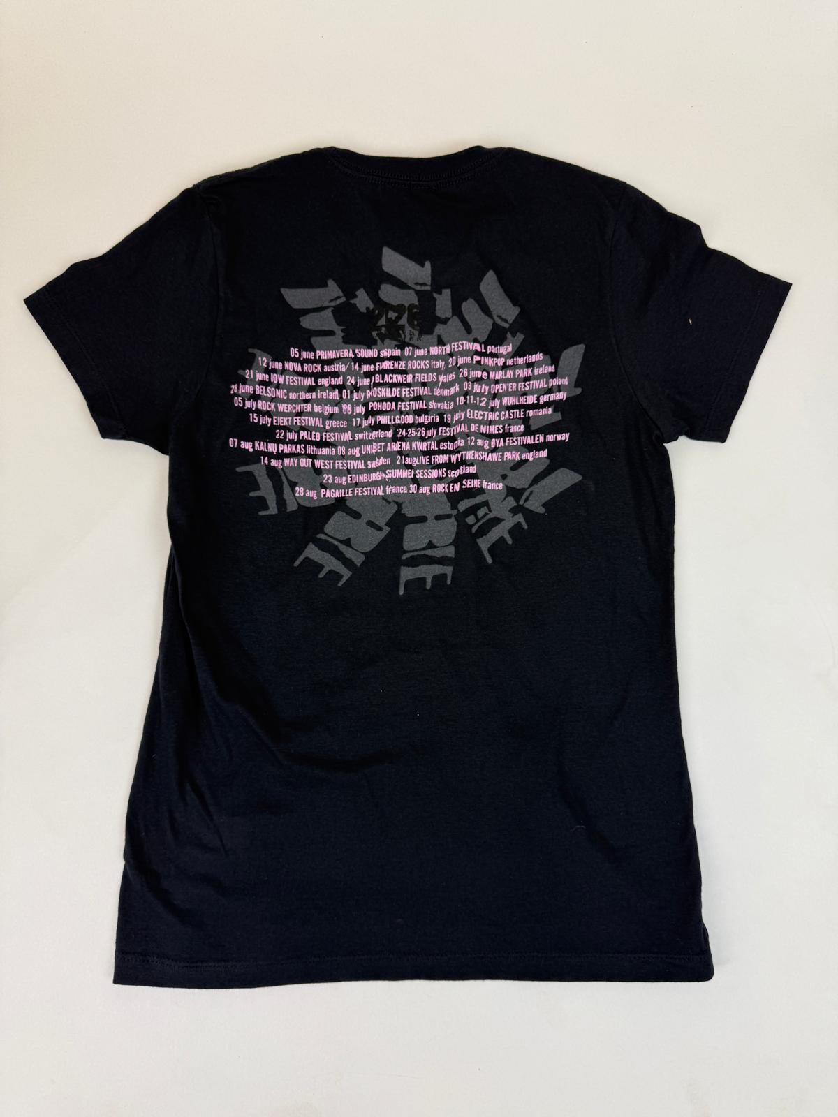 48.6 THE CURE - Pink Spiral Black Tee