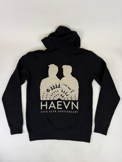 67.3 Haevn - logo black hoodie